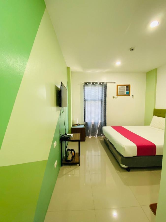Happy Homes Manila Exterior photo